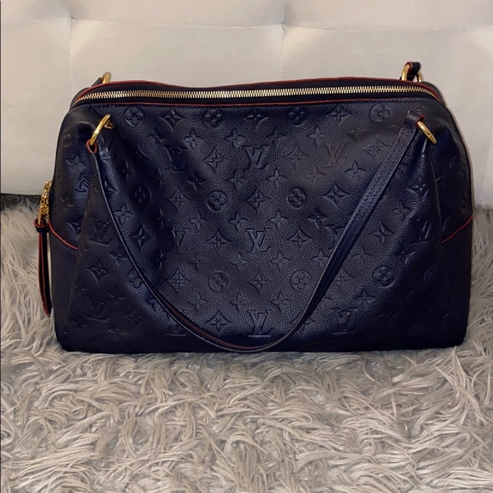 Authentic Louis Vuitton handbag‼️‼️‼️